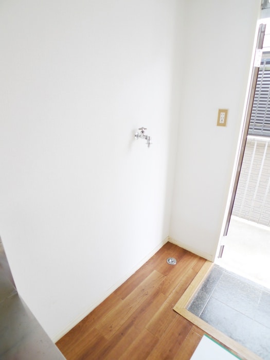 洗濯機置場 ストリ－ム雅