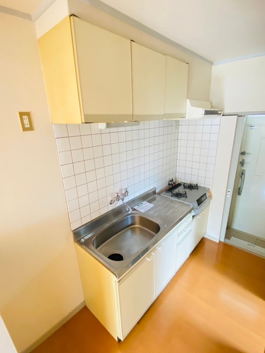 キッチン ＰＬＡＳＩＲ　ＳＡＴＯ