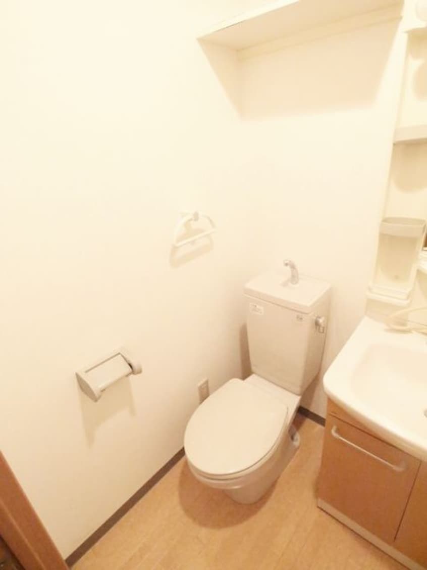 トイレ yamato.BLD