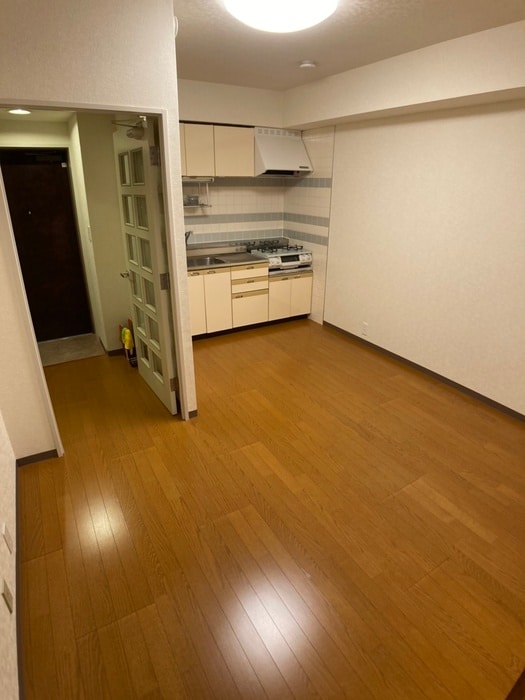 居室 岩井マンション