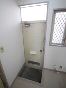 玄関 ハイツユニバースＢ