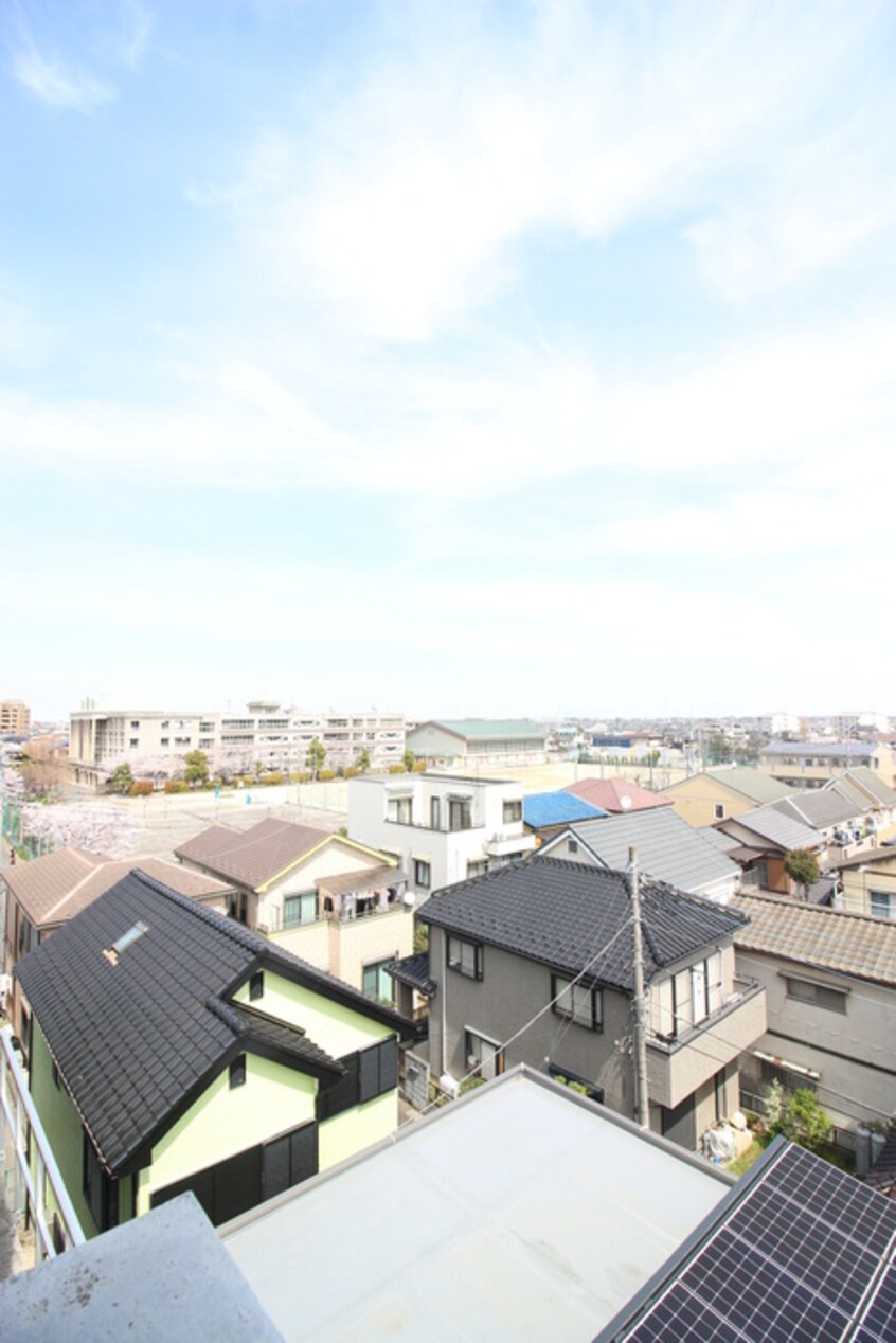 室内からの展望 リリ－大袋