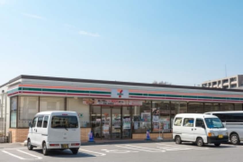 セブンイレブン国分寺東恋ケ窪４丁目店(コンビニ)まで160m リーベ２１