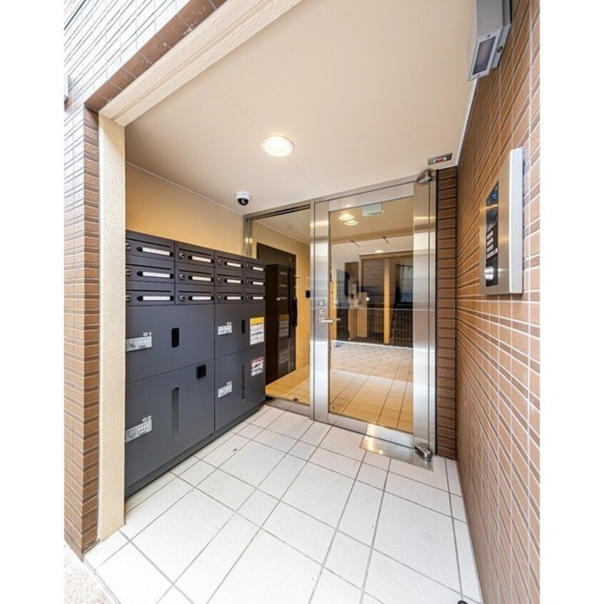 エントランス部分 ウェルスクエアイズム文京千石