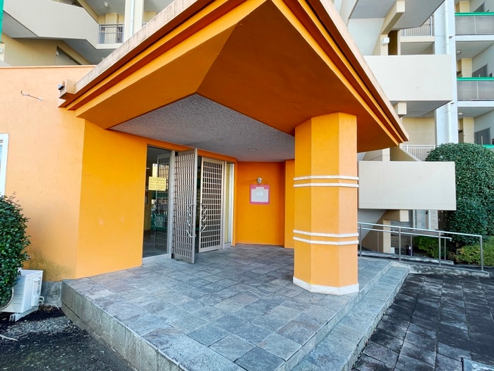 エントランス部分 グランヴィラージュ