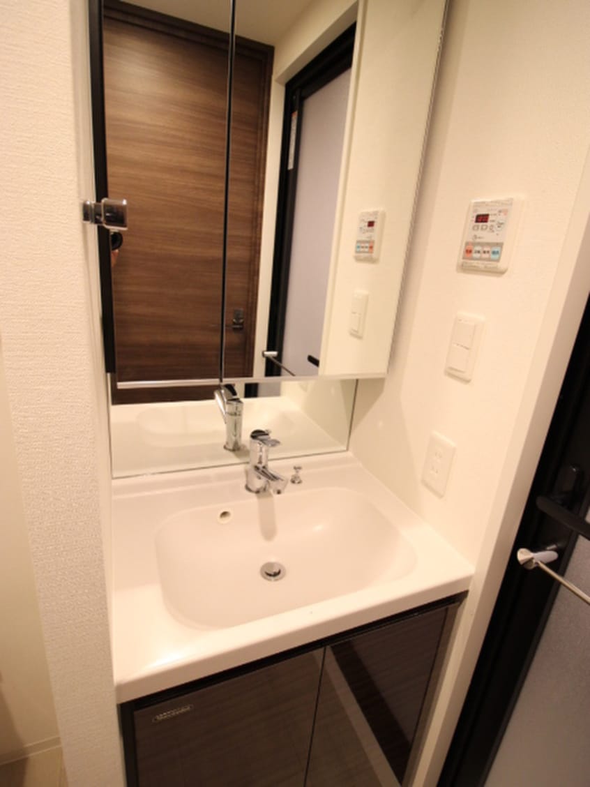 洗面 スタイリオ渋谷南平台