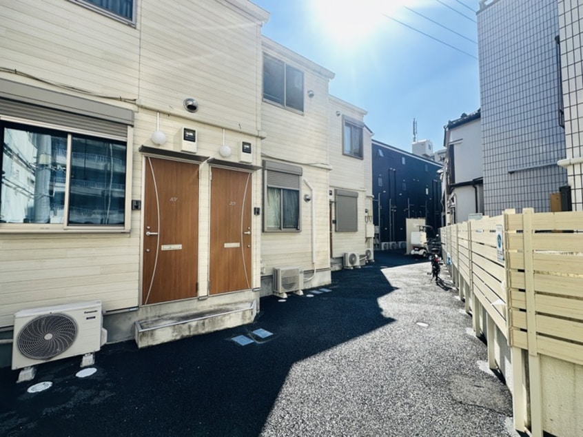 エントランス部分 Rib Cammino