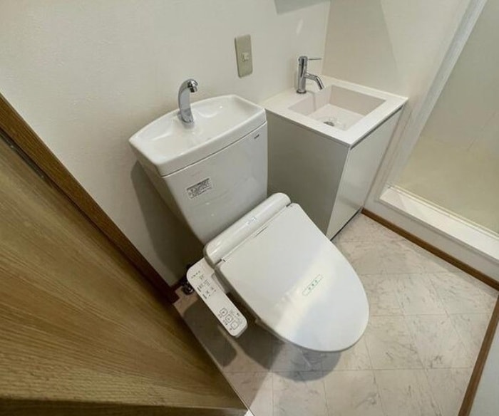 トイレ Rib Cammino