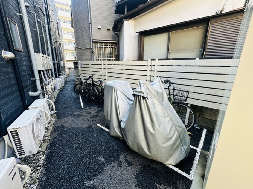 駐輪場 Rib Cammino