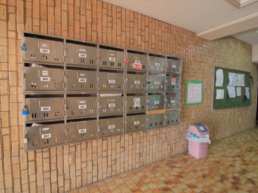 建物設備 三高サンプラザ