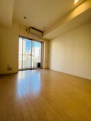 居室 ドゥーエ新富町