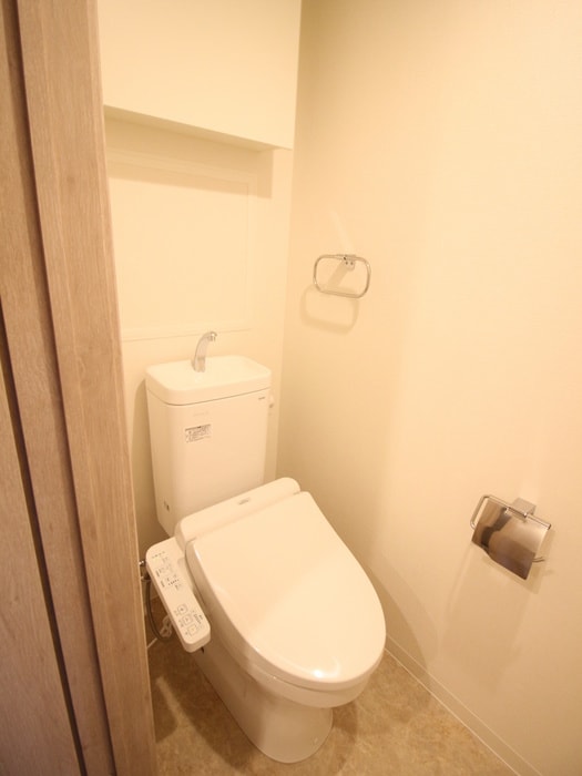 トイレ ＳＵＮＬＩＧＨＴ瀬谷