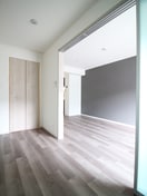 居室 ＳＵＮＬＩＧＨＴ瀬谷