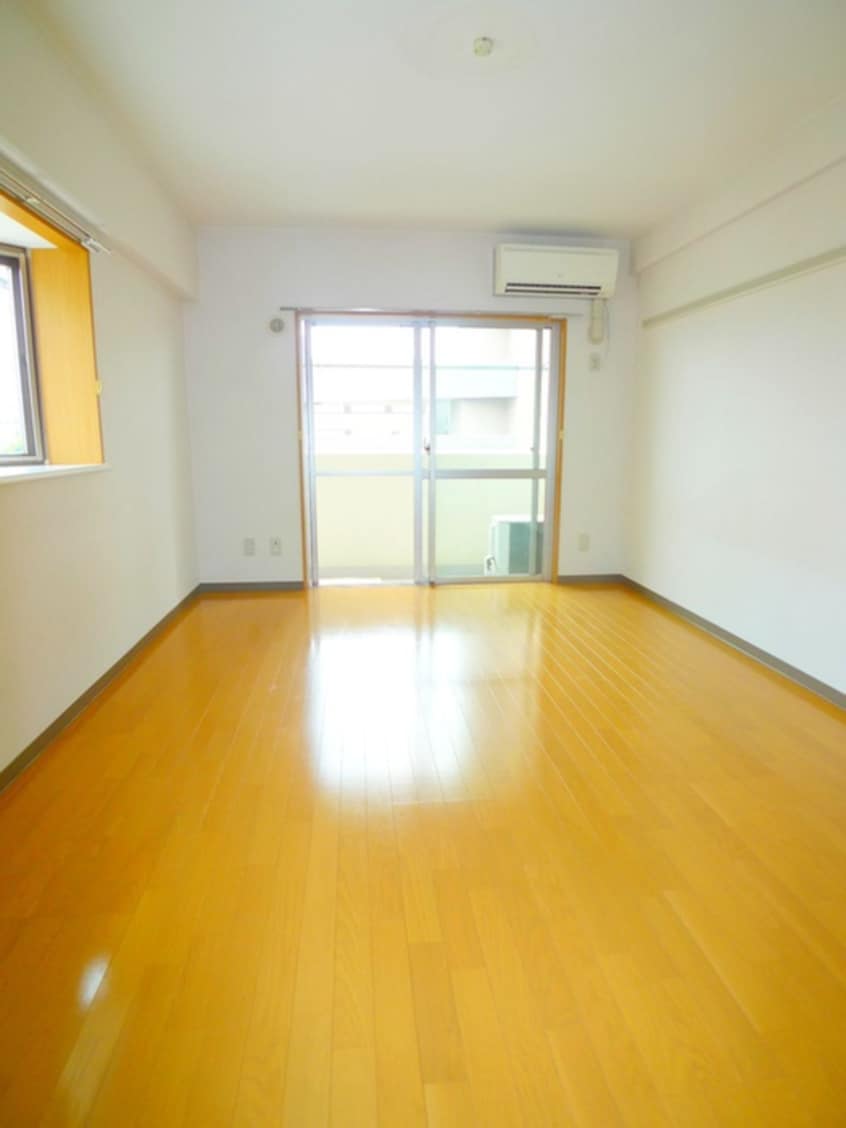 居室 グレ－スノジリ