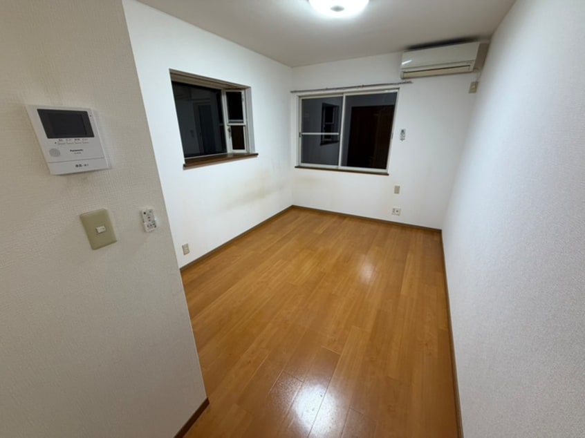 居室 ピュア・フラット