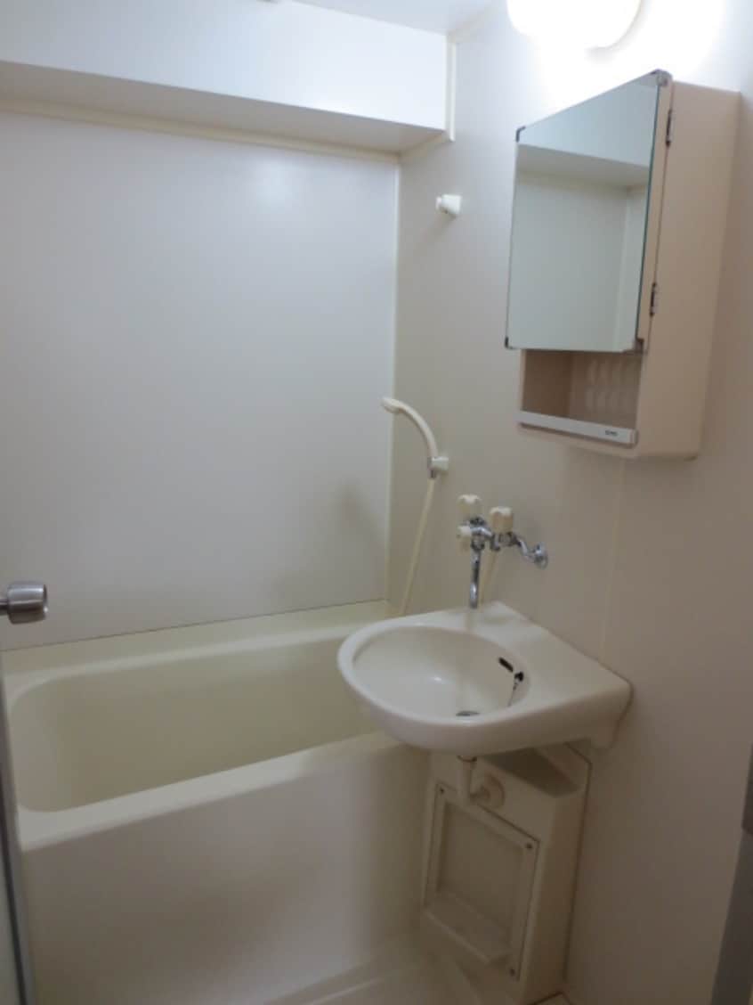 バス／シャワールーム等 ト－レ・タケダ