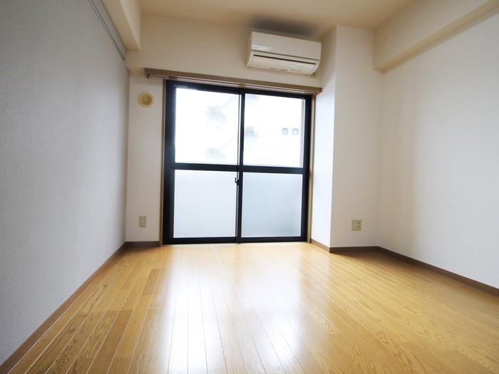 居室 スカイコート目白（７０５）