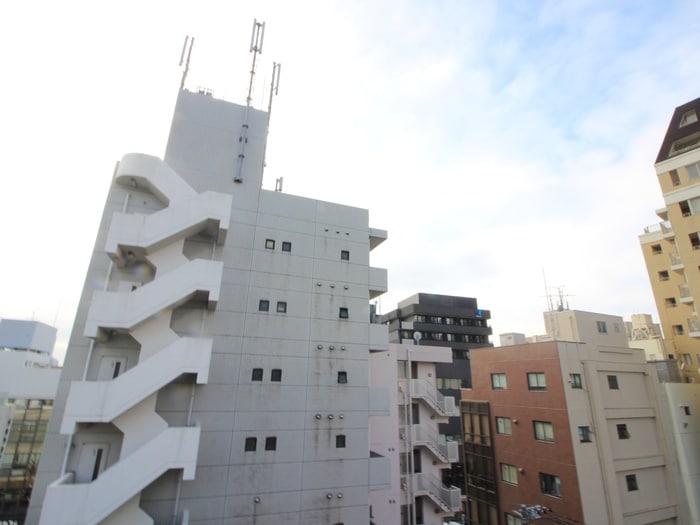 室内からの展望 スカイコート目白（７０５）