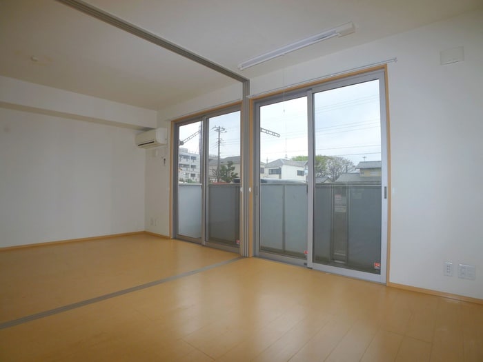 居室 ＭＴアーバンコート