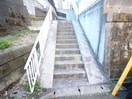 エントランス部分 岩崎ハイツ