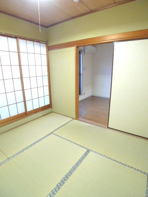 居室 カナディアンハイツヤマサキ