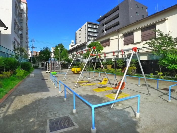 物件(公園)まで520m ルフォンプログレ浅草入谷