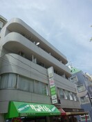 石山ビルの外観