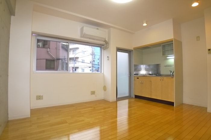 居室 リエス千葉新宿