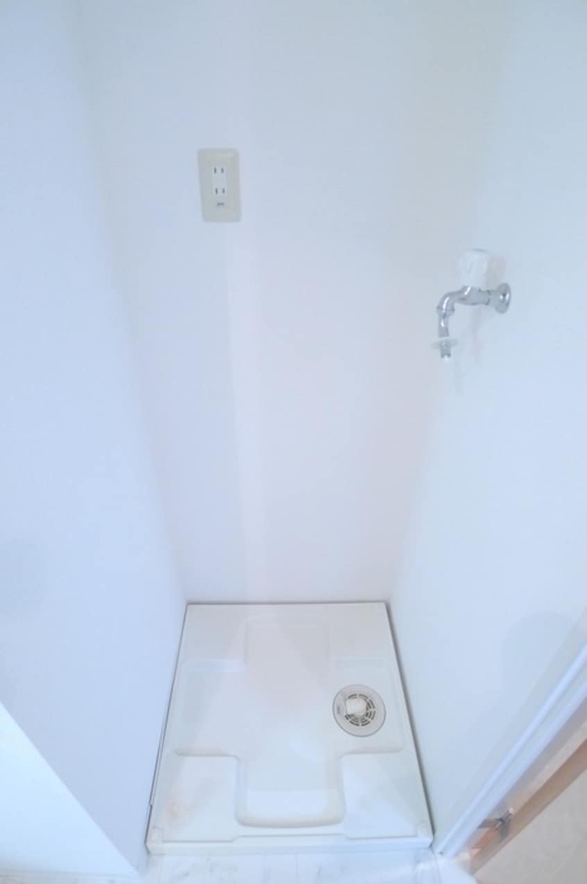 洗濯機置場 リエス千葉新宿