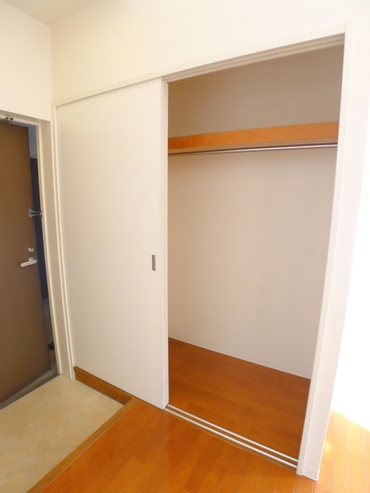 収納 リエス千葉新宿