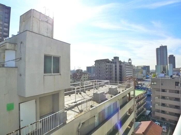 室内からの展望 リエス千葉新宿