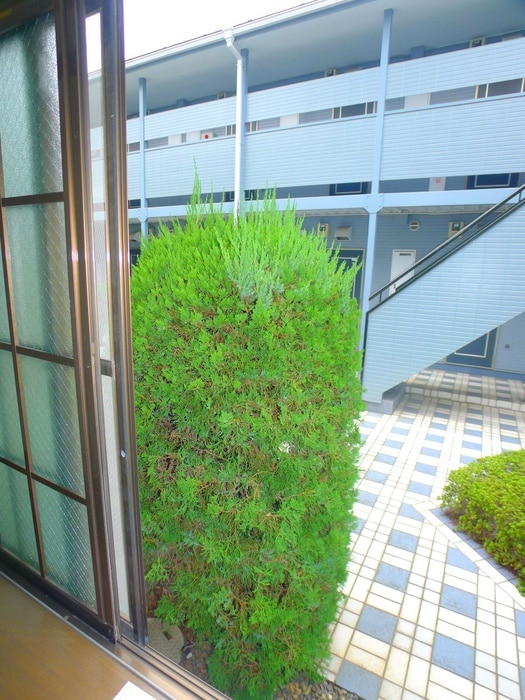 室内からの展望 シャンブルアヤセＣ