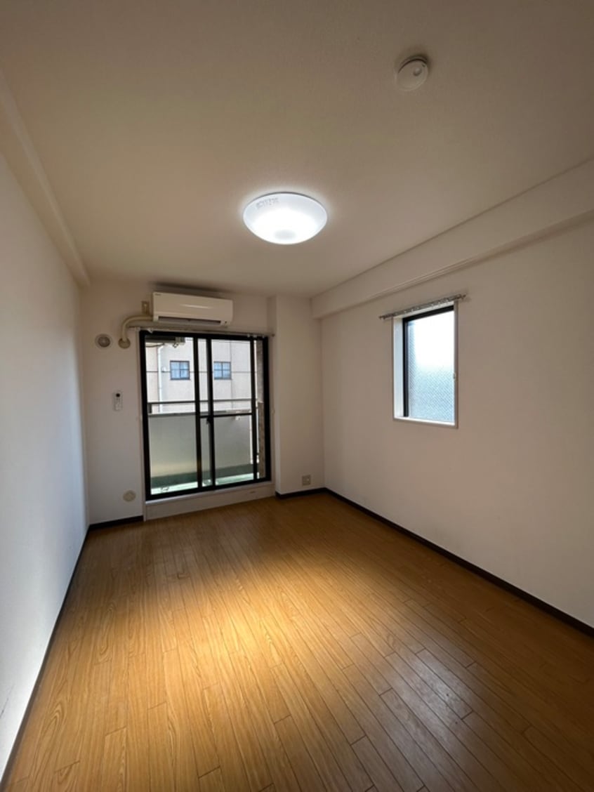 居室 ビブレ西池