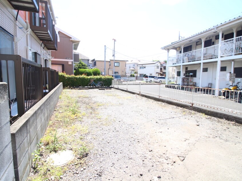 駐車場 リヴェ－ル仙川