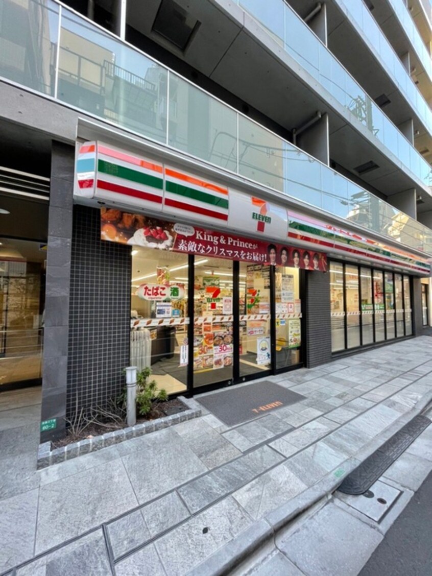 セブンイレブン　池袋３丁目店(コンビニ)まで206m COCOFLAT IKEBUKURO