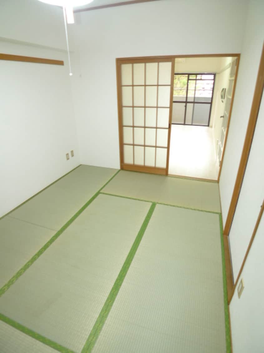 居室 ガーデンフロント