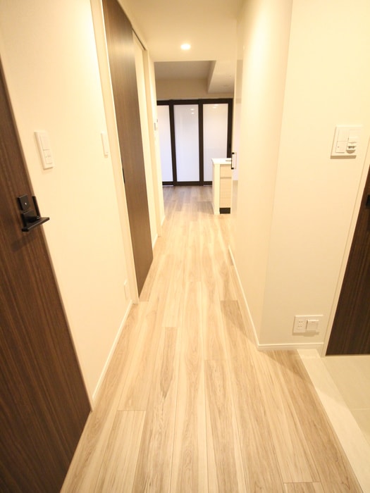 廊下 パークアクシス虎ノ門