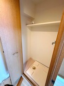 洗濯機置場 アクアタウンＥＡＳＴ１
