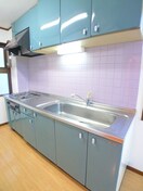 キッチン 誠厚ビル