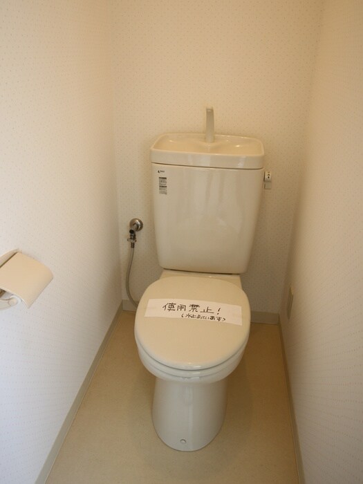 トイレ メゾン松風