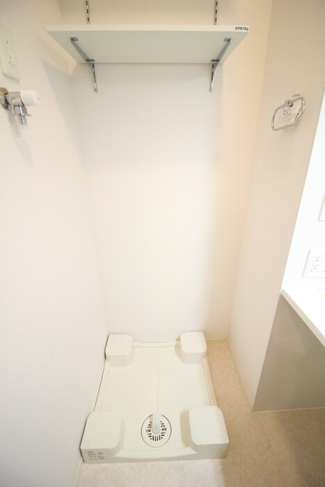 洗濯機置場 プレミ－ル・イダ