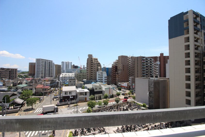 室内からの展望 ア－デン町田