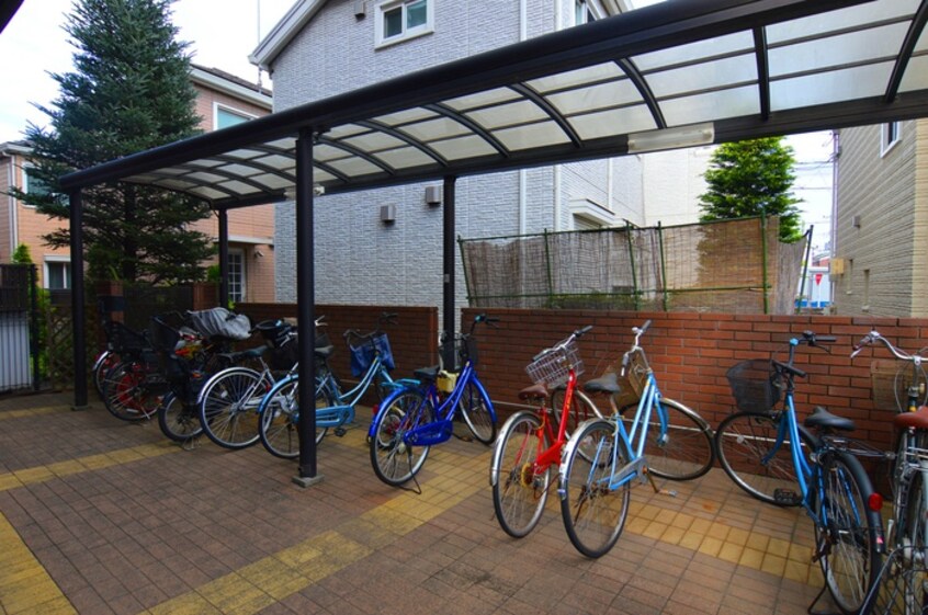 駐輪場 ヒルトップ石神井公園