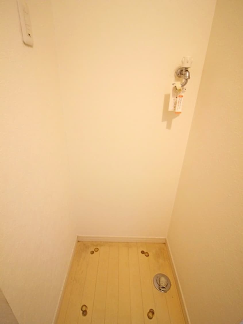 洗濯機置場 ラ・ヴィータ高円寺