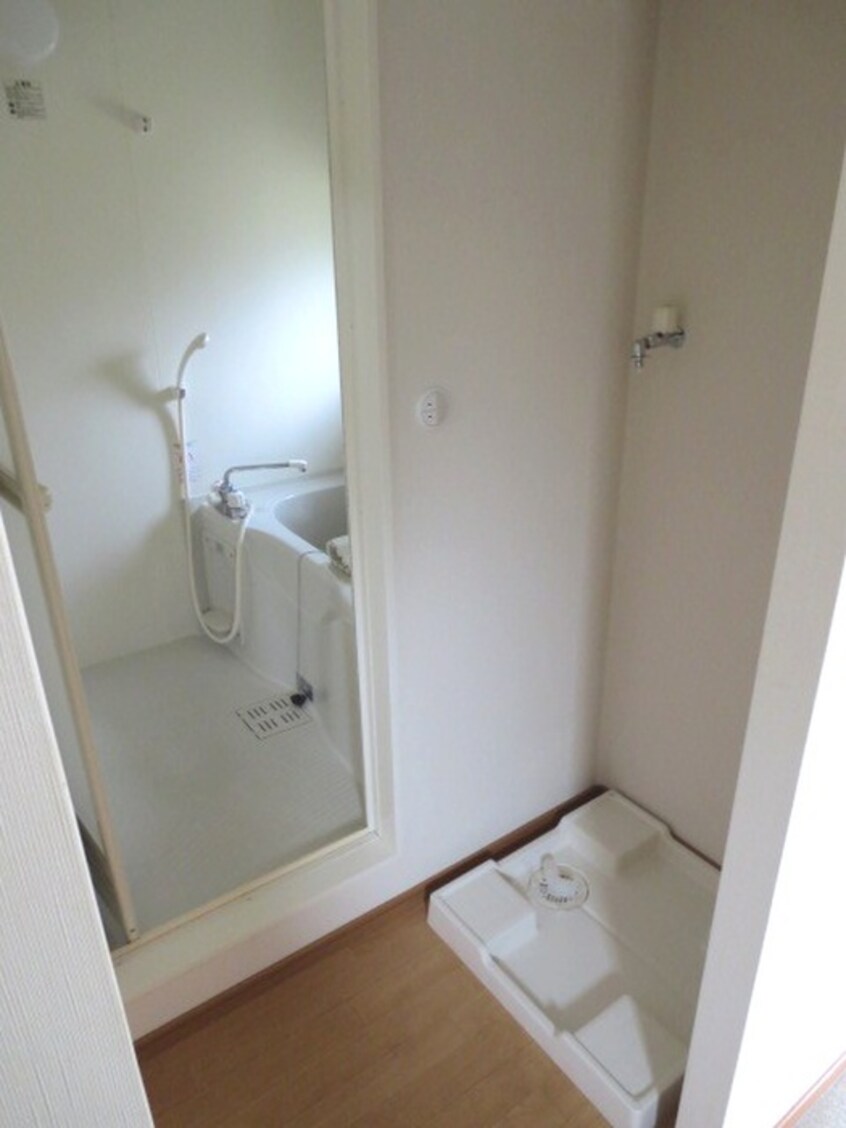 洗濯機置場 湘南グリ－ンハイツ