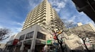 高尾パークハイツA棟の外観