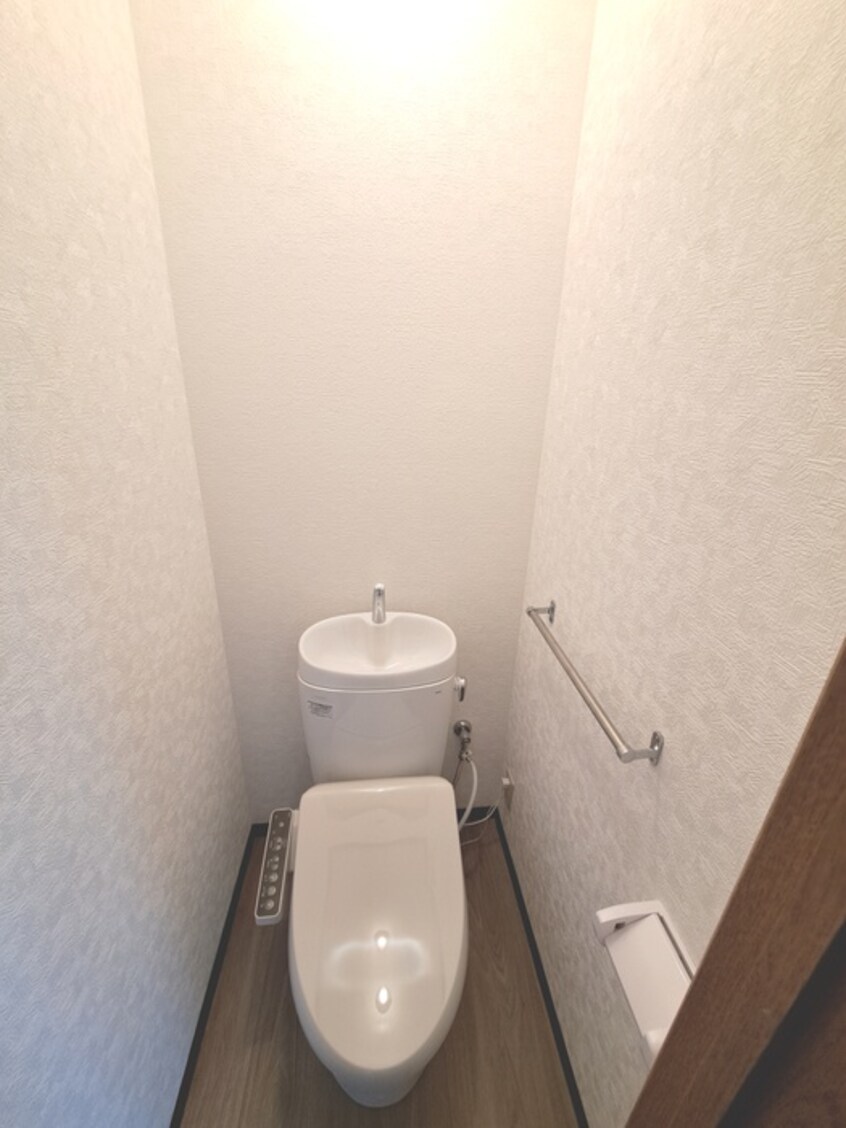 トイレ シティハイムヒラツカ