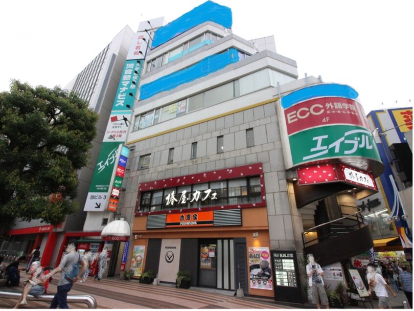 商店街に飲食店あります(その他飲食（ファミレスなど）)まで400m 所沢メゾン３号館