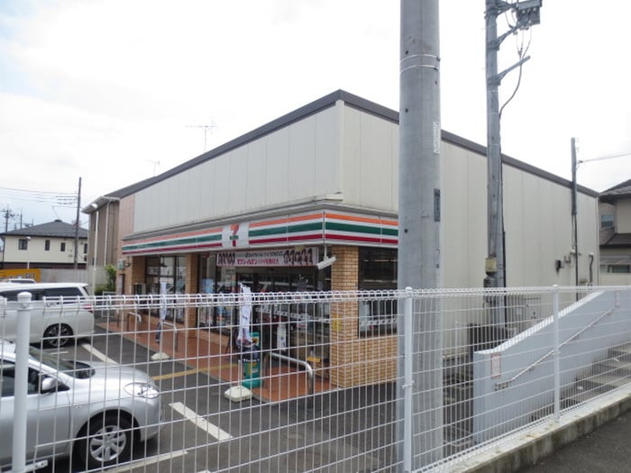 セブンイレブン(コンビニ)まで120m ベルメゾン所沢