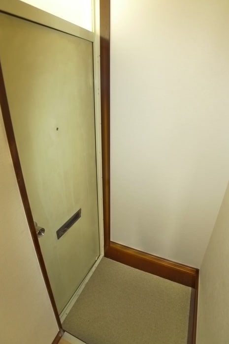 玄関 アドミナル３号棟